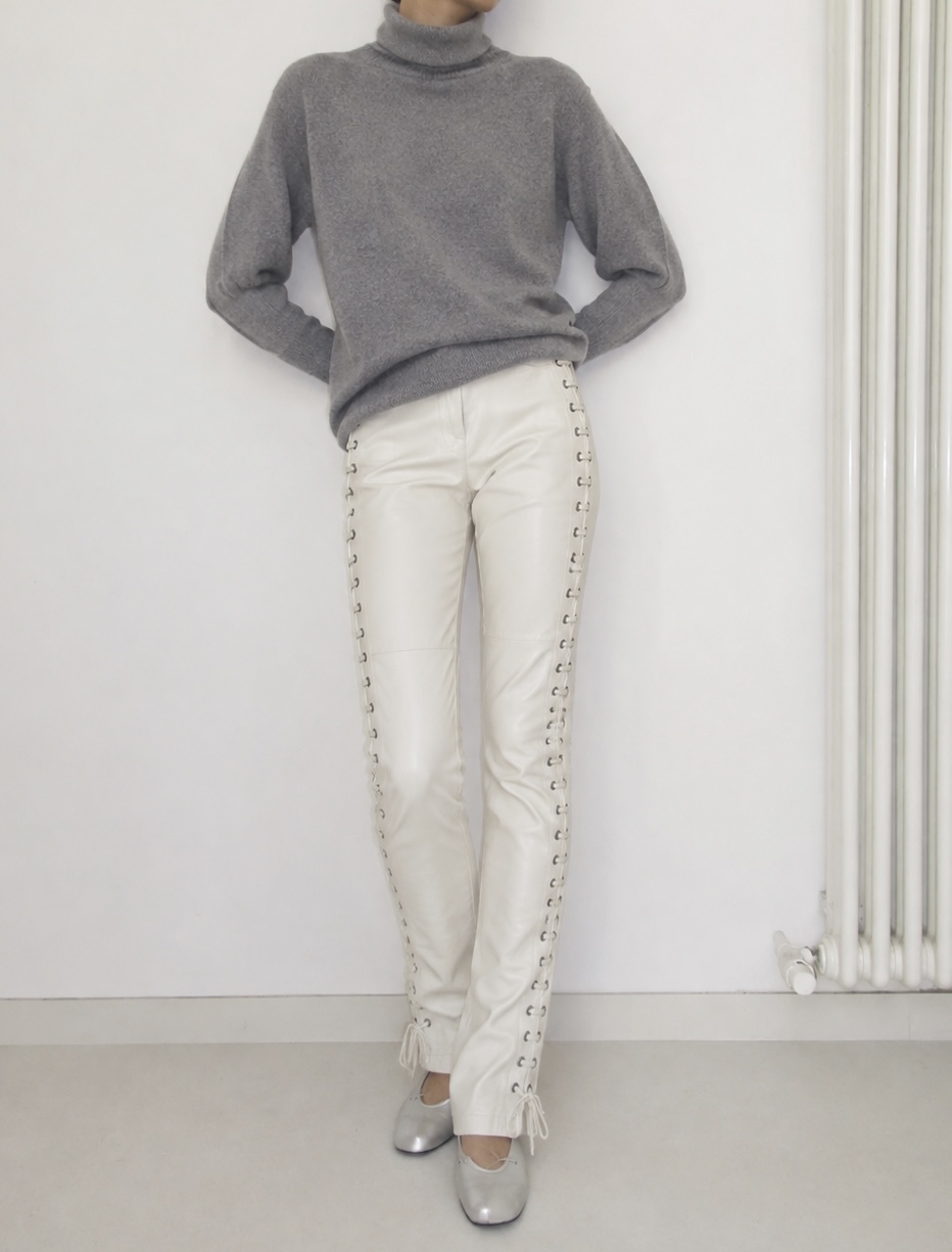calça corset + sweater essential